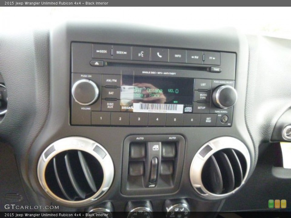 Black Interior Controls for the 2015 Jeep Wrangler Unlimited Rubicon 4x4 #97345092