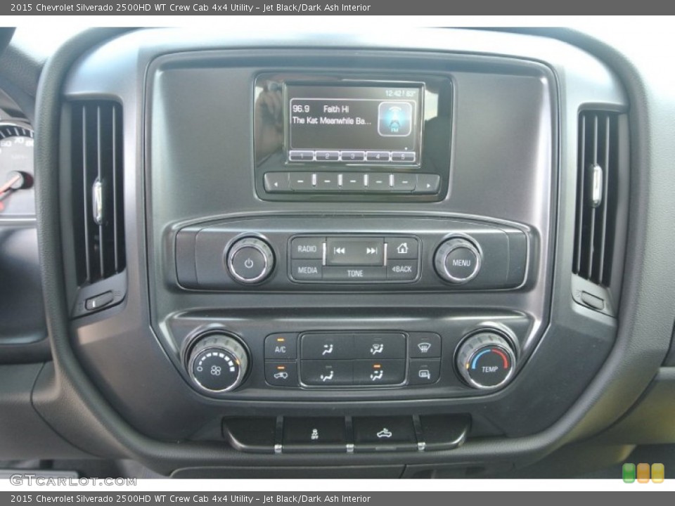 Jet Black/Dark Ash Interior Controls for the 2015 Chevrolet Silverado 2500HD WT Crew Cab 4x4 Utility #97350839