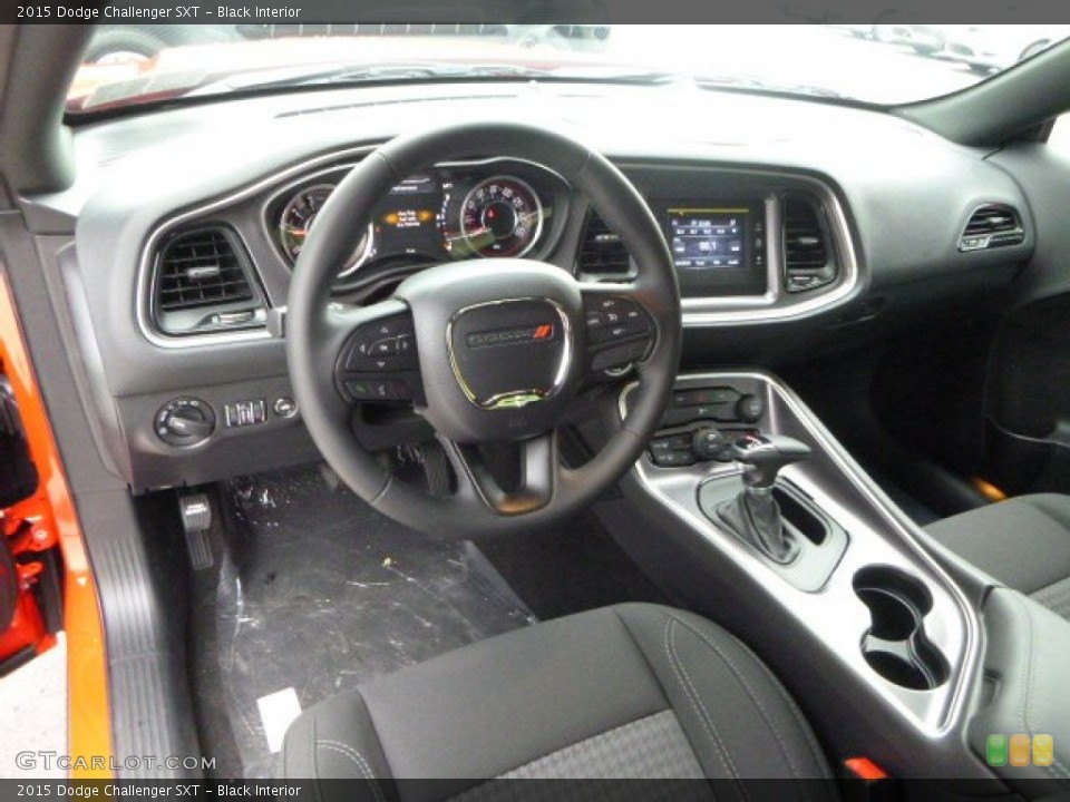 Black Interior Photo for the 2015 Dodge Challenger SXT #97355020