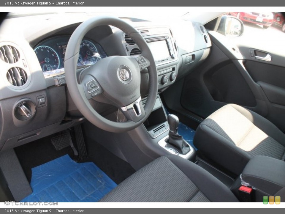 Charcoal Interior Prime Interior for the 2015 Volkswagen Tiguan S #97520220