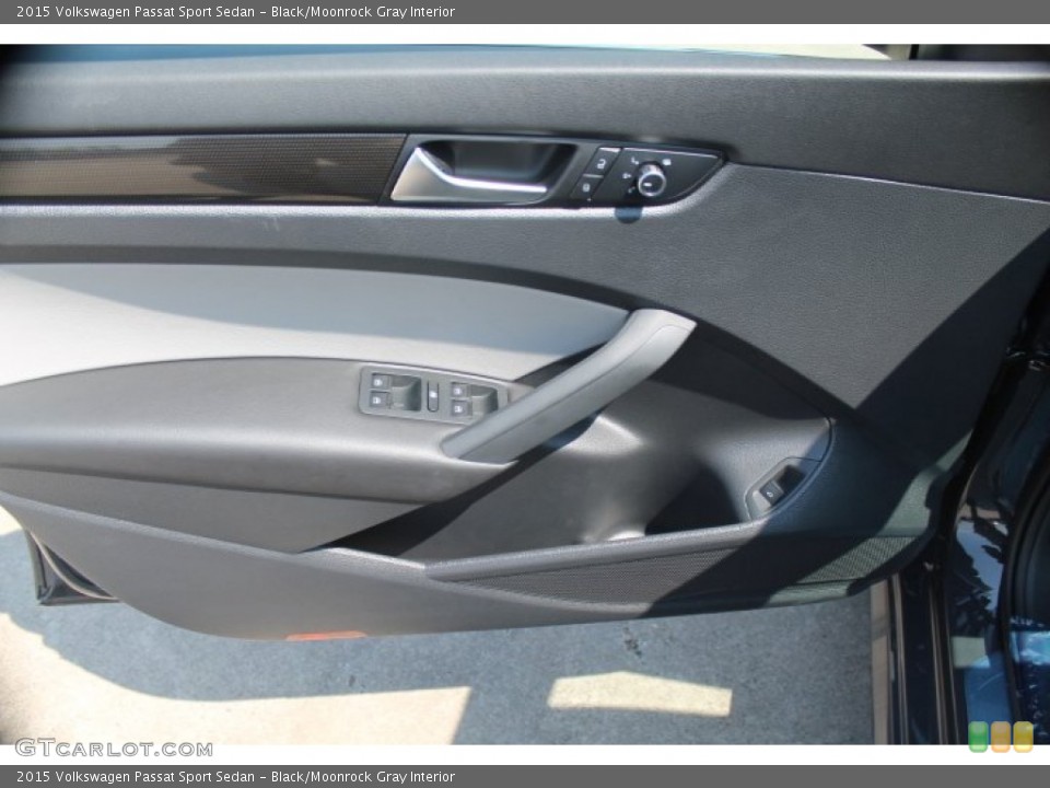 Black/Moonrock Gray Interior Door Panel for the 2015 Volkswagen Passat Sport Sedan #97521417