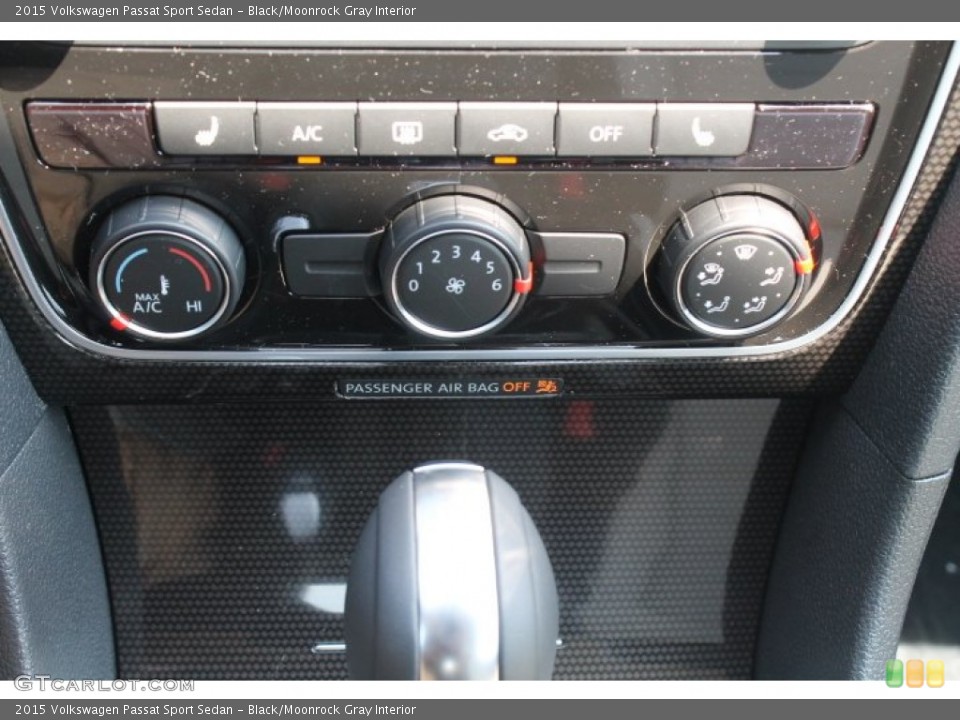 Black/Moonrock Gray Interior Controls for the 2015 Volkswagen Passat Sport Sedan #97521450