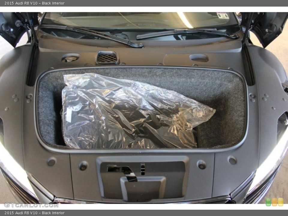 Black Interior Trunk for the 2015 Audi R8 V10 #97525784