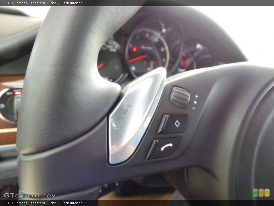 Black Interior Controls for the 2013 Porsche Panamera Turbo #97622959