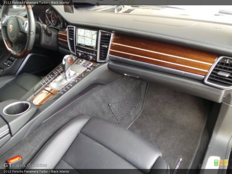 Black Interior Dashboard for the 2013 Porsche Panamera Turbo #97623283