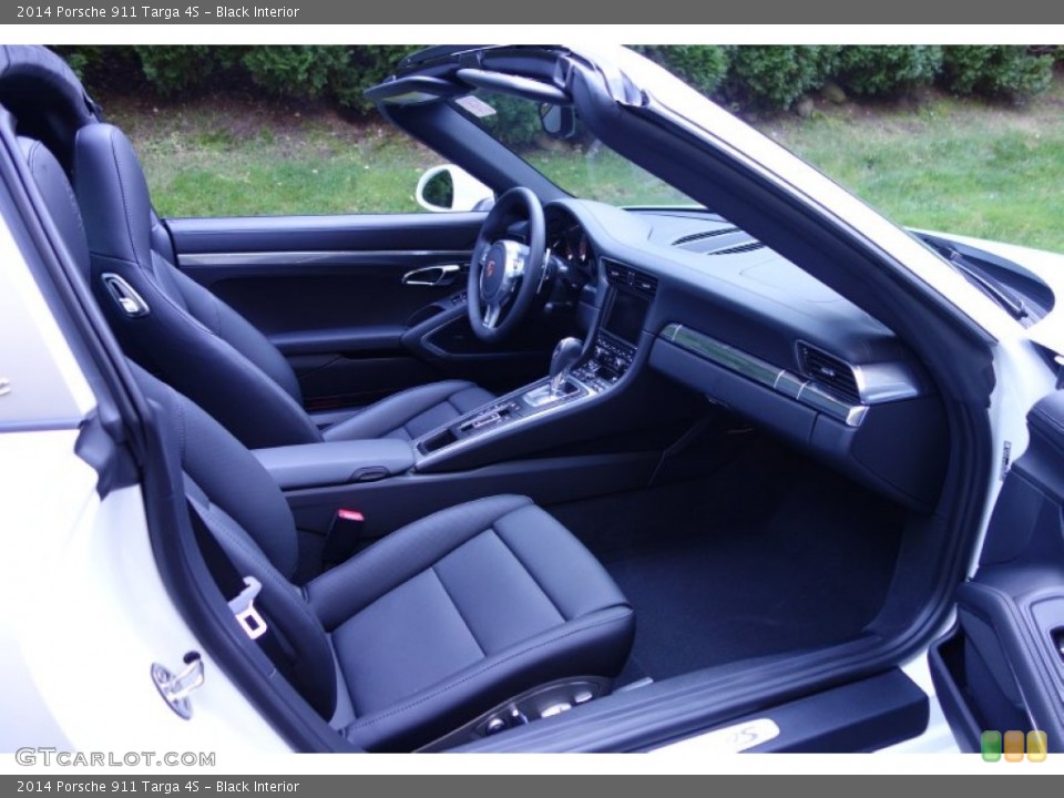 Black Interior Front Seat for the 2014 Porsche 911 Targa 4S #97649805
