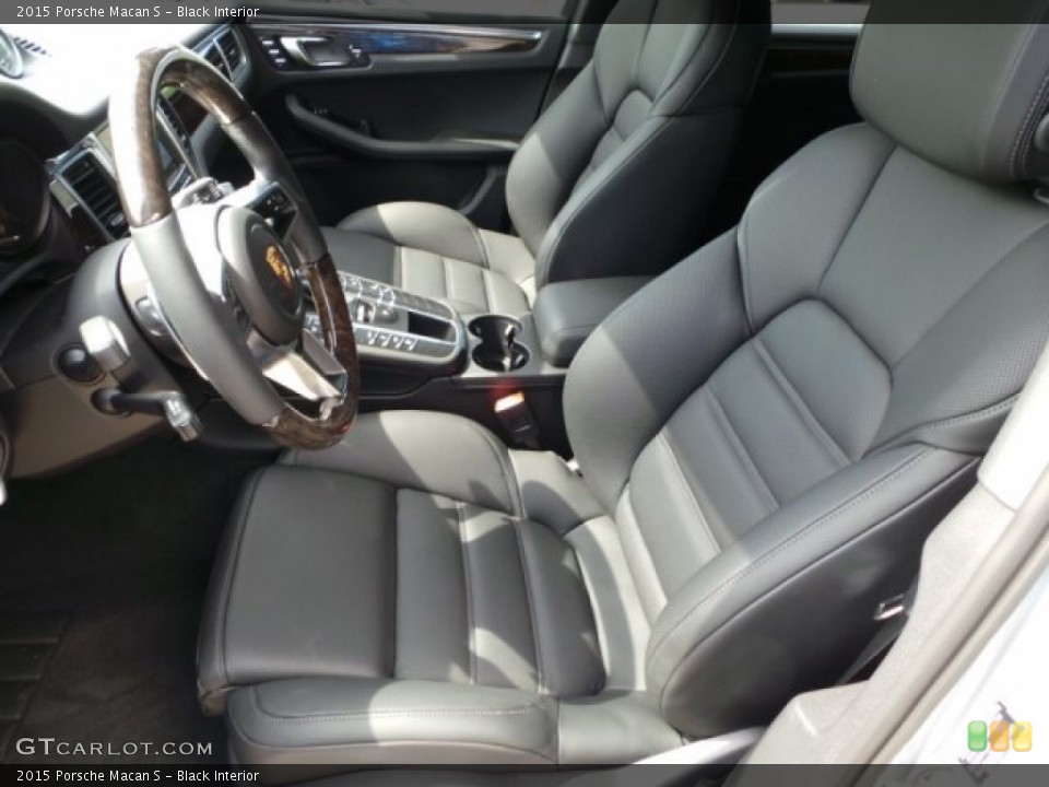 Black Interior Front Seat for the 2015 Porsche Macan S #97717053