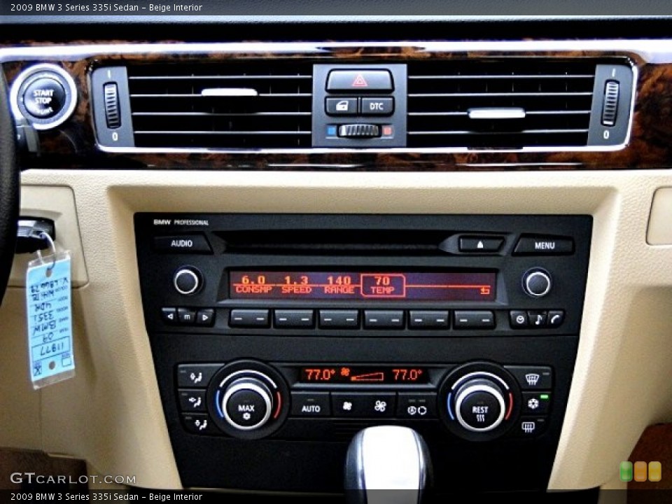 Beige Interior Controls for the 2009 BMW 3 Series 335i Sedan #97727970