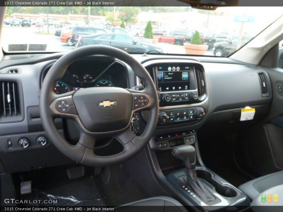 Jet Black Interior Dashboard for the 2015 Chevrolet Colorado Z71 Crew Cab 4WD #97747119