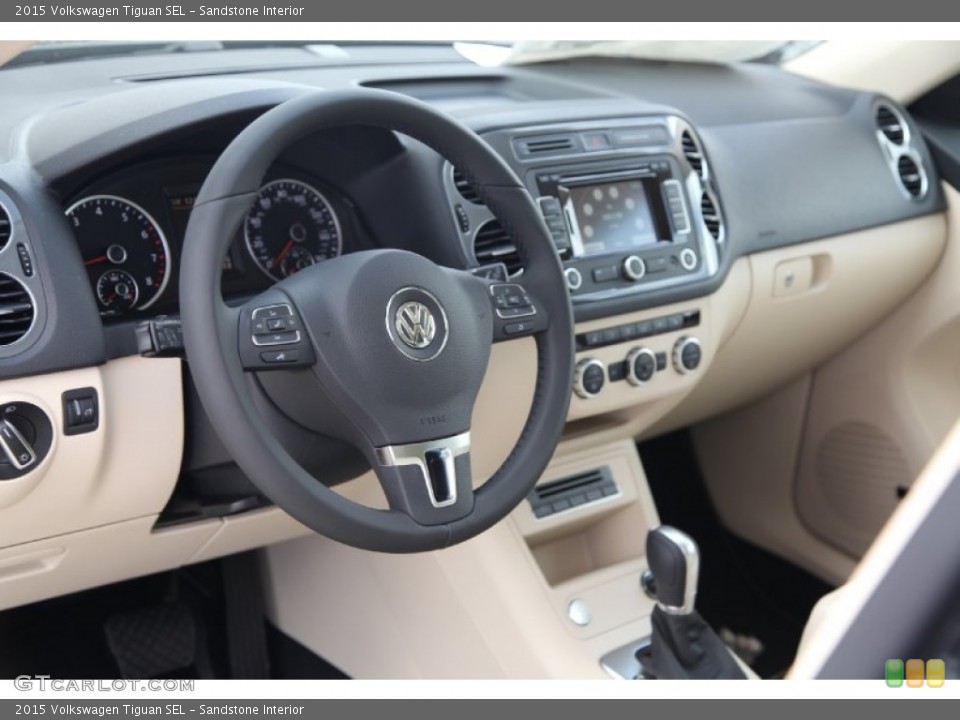 Sandstone Interior Dashboard for the 2015 Volkswagen Tiguan SEL #97753691