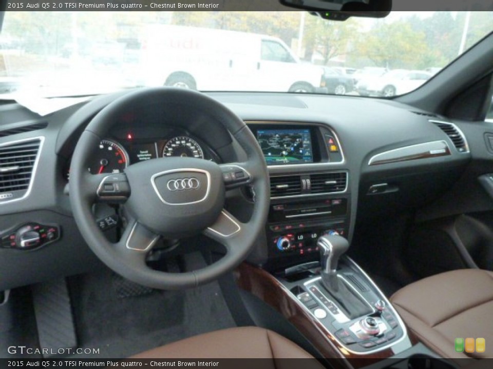 Chestnut Brown Interior Dashboard for the 2015 Audi Q5 2.0 TFSI Premium Plus quattro #97784508