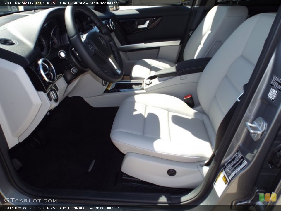 Ash/Black Interior Photo for the 2015 Mercedes-Benz GLK 250 BlueTEC 4Matic #97827909