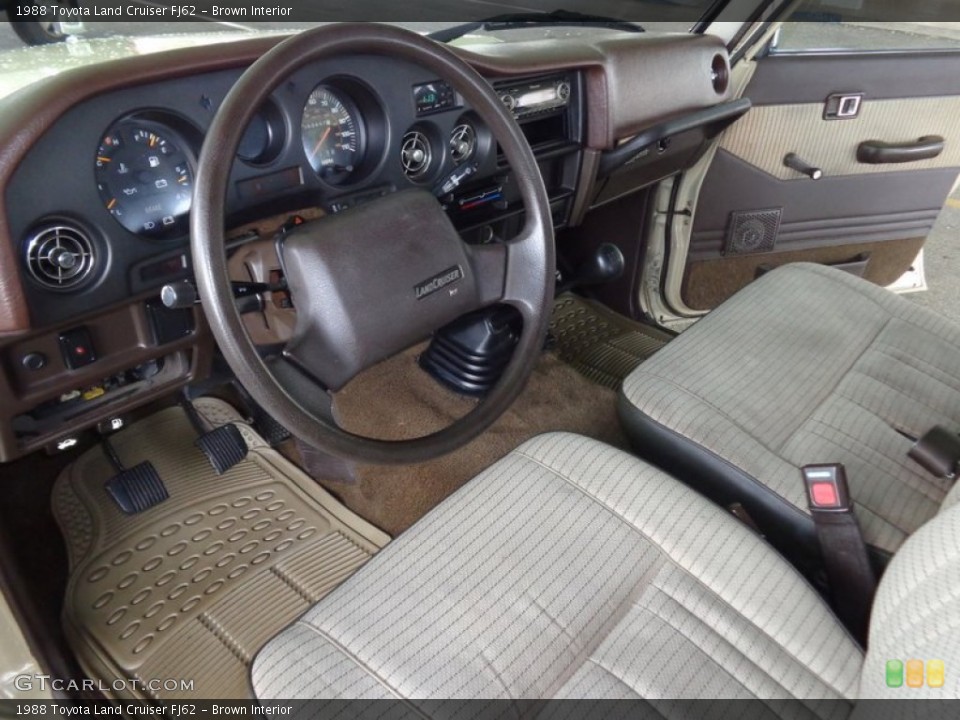 Brown Interior Photo for the 1988 Toyota Land Cruiser FJ62 #97923886