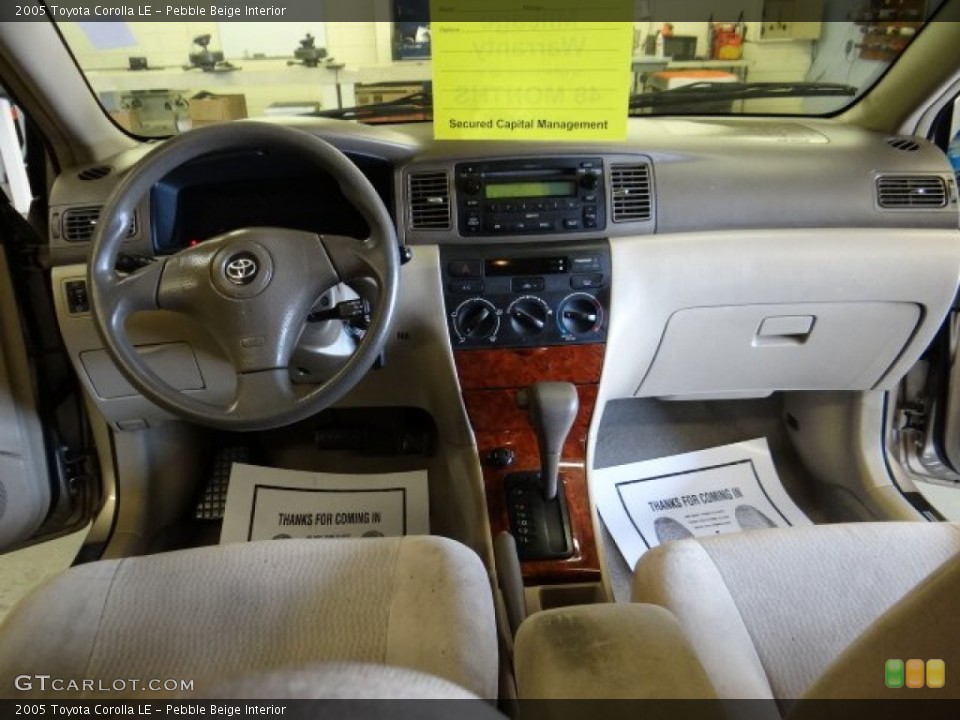 Pebble Beige Interior Photo for the 2005 Toyota Corolla LE #97936884
