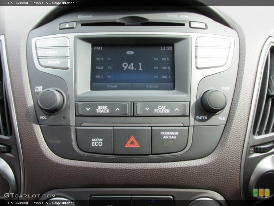 Beige Interior Controls for the 2015 Hyundai Tucson GLS #97967333