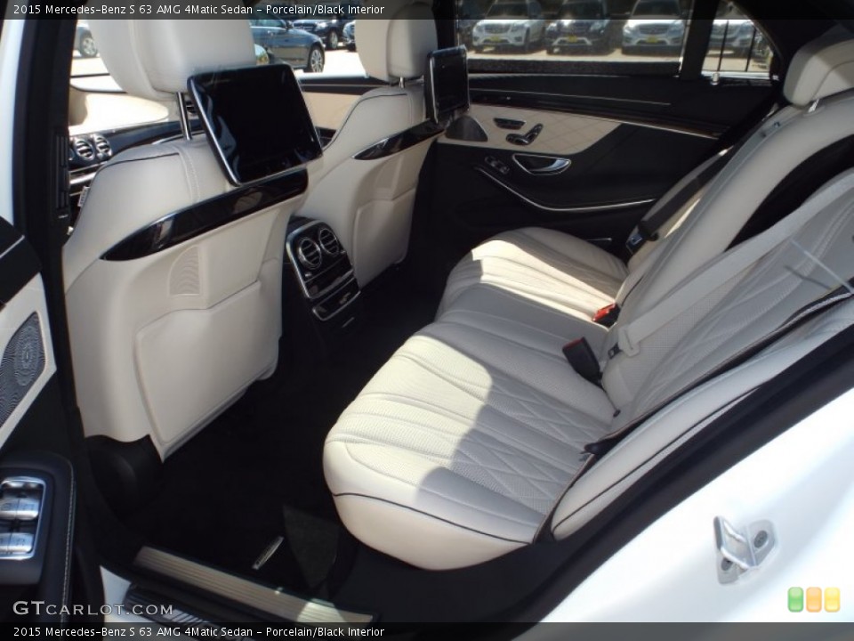 Porcelain/Black Interior Rear Seat for the 2015 Mercedes-Benz S 63 AMG 4Matic Sedan #97980288