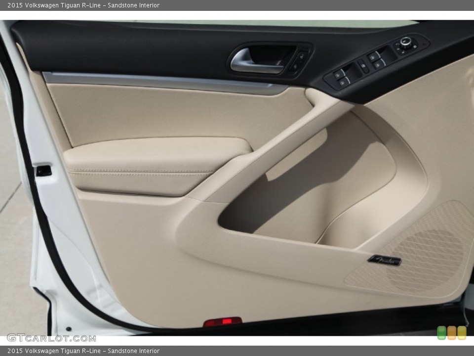 Sandstone Interior Door Panel for the 2015 Volkswagen Tiguan R-Line #97984162