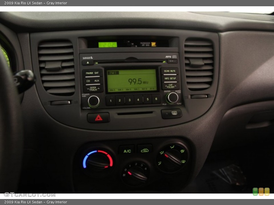 Gray Interior Controls for the 2009 Kia Rio LX Sedan #97991392