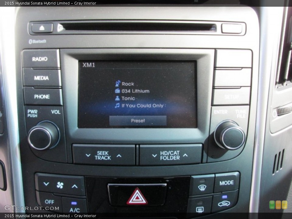 Gray Interior Controls for the 2015 Hyundai Sonata Hybrid Limited #98044345