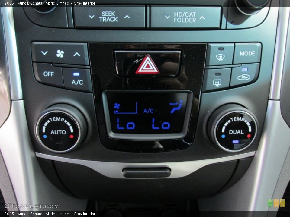 Gray Interior Controls for the 2015 Hyundai Sonata Hybrid Limited #98044360