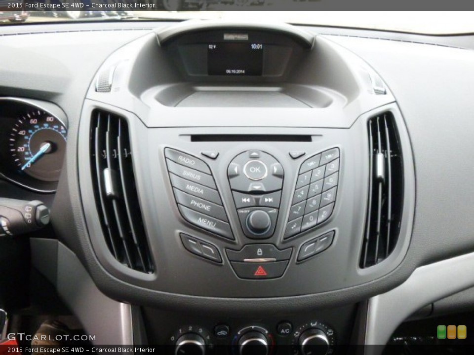 Charcoal Black Interior Controls for the 2015 Ford Escape SE 4WD #98055652