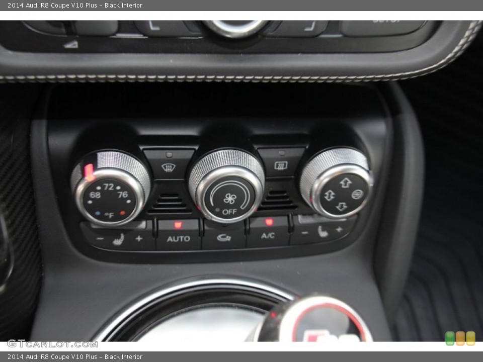 Black Interior Controls for the 2014 Audi R8 Coupe V10 Plus #98122496