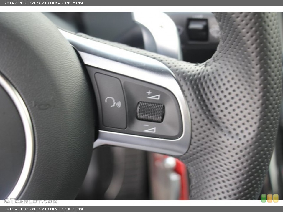 Black Interior Controls for the 2014 Audi R8 Coupe V10 Plus #98122526