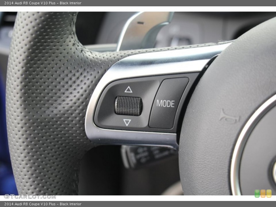 Black Interior Controls for the 2014 Audi R8 Coupe V10 Plus #98122534
