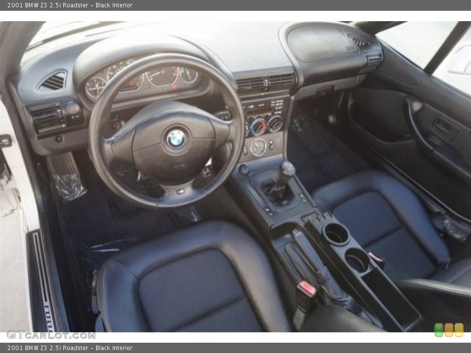 Black Interior Photo for the 2001 BMW Z3 2.5i Roadster #98146586