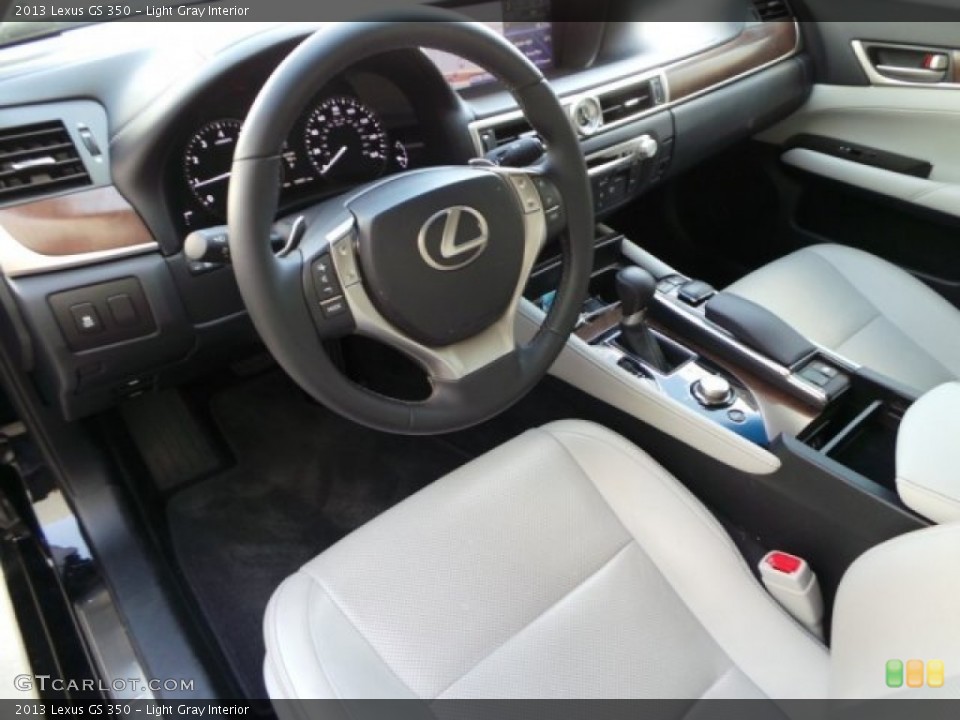 Light Gray Interior Photo for the 2013 Lexus GS 350 #98147395