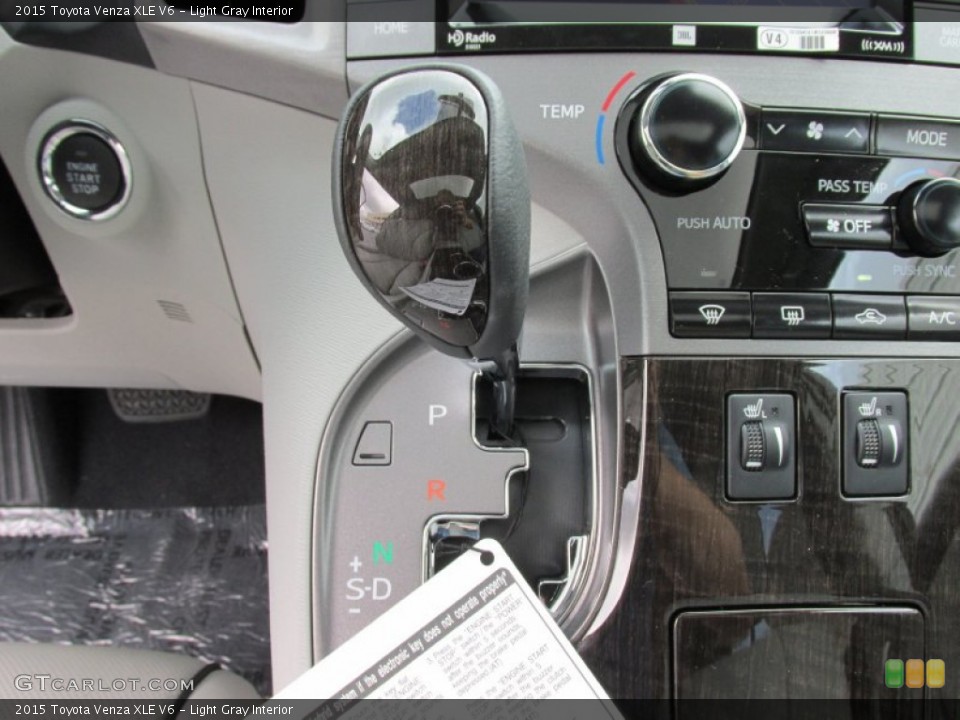 Light Gray Interior Transmission for the 2015 Toyota Venza XLE V6 #98176968