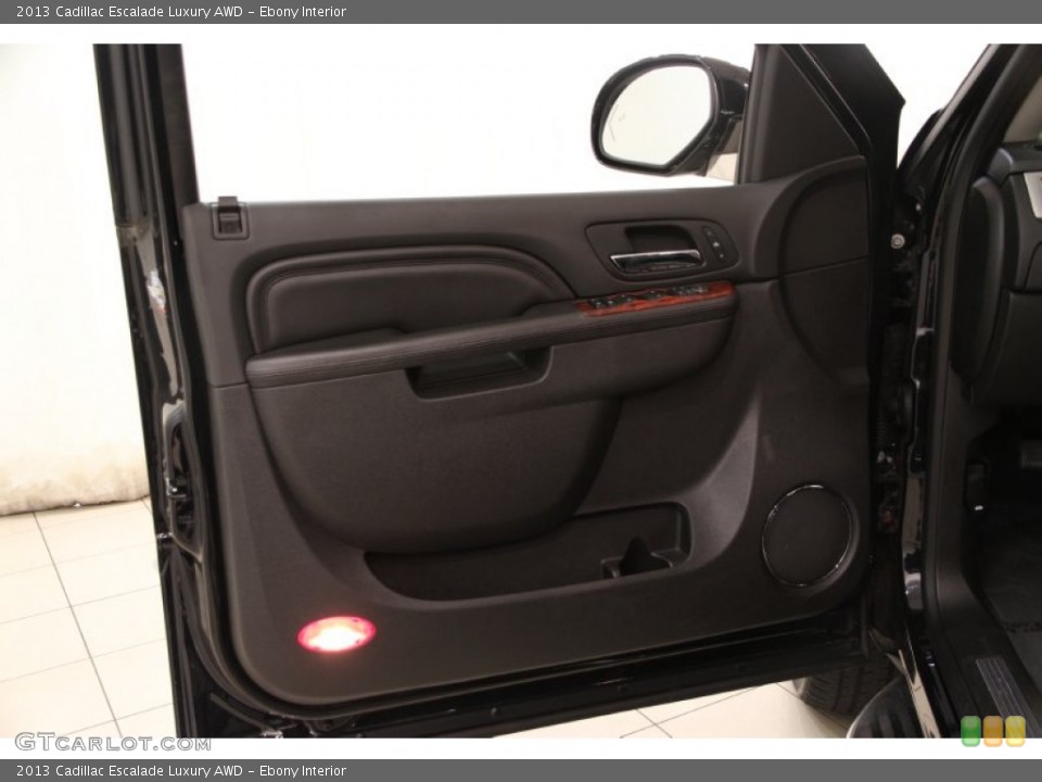 Ebony Interior Door Panel for the 2013 Cadillac Escalade Luxury AWD #98208531