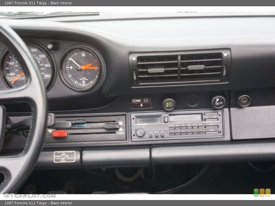 Black Interior Controls for the 1987 Porsche 911 Targa #98235539