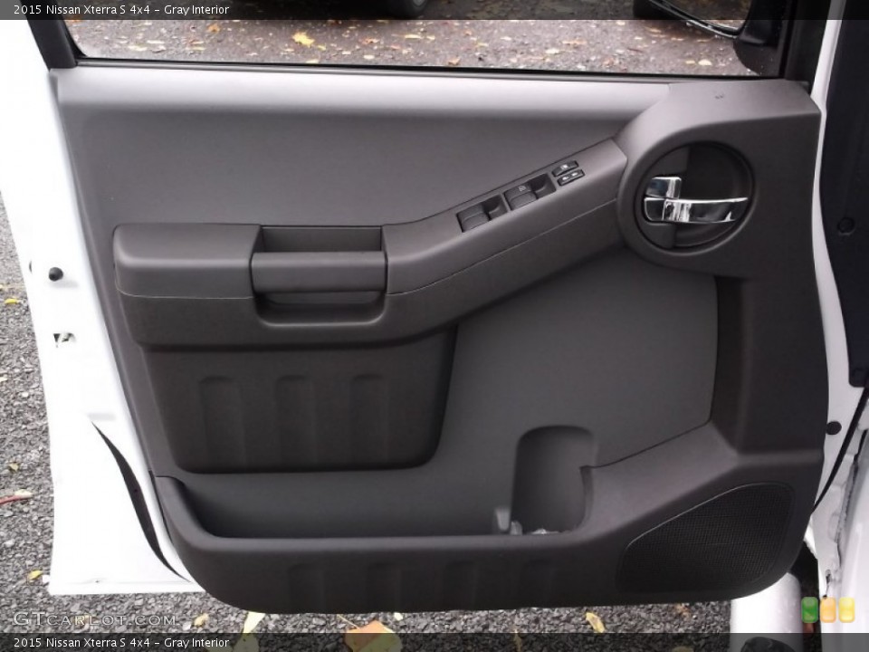 Gray Interior Door Panel for the 2015 Nissan Xterra S 4x4 #98240318