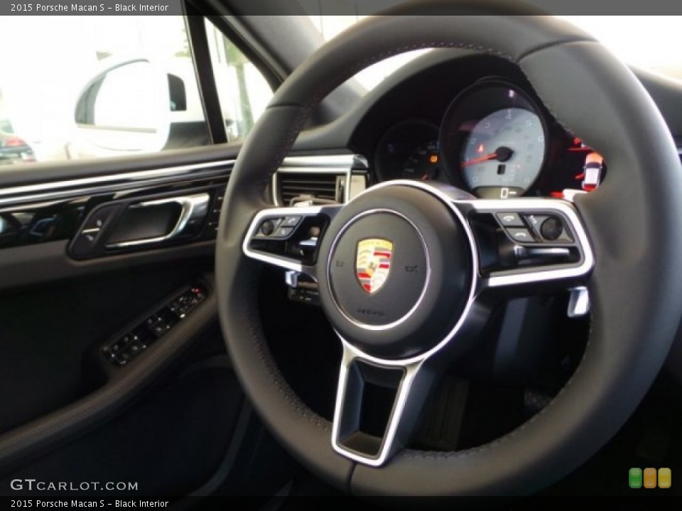 Black Interior Steering Wheel for the 2015 Porsche Macan S #98261795