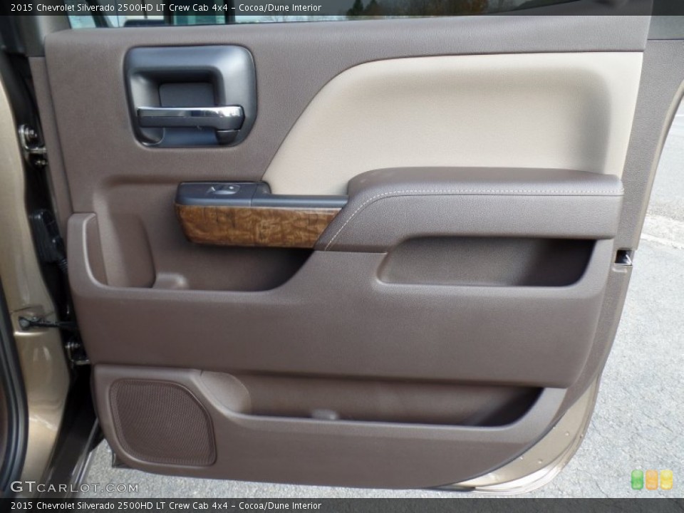 Cocoa/Dune Interior Door Panel for the 2015 Chevrolet Silverado 2500HD LT Crew Cab 4x4 #98278829