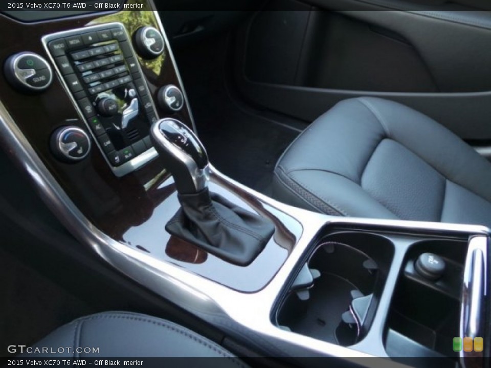 Off Black Interior Transmission for the 2015 Volvo XC70 T6 AWD #98314333