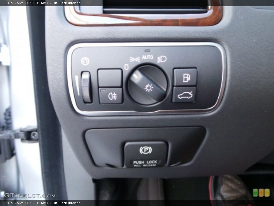 Off Black Interior Controls for the 2015 Volvo XC70 T6 AWD #98314507