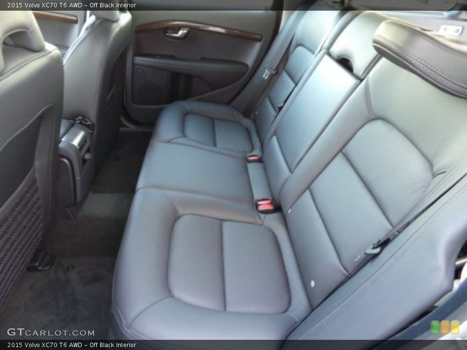 Off Black Interior Rear Seat for the 2015 Volvo XC70 T6 AWD #98314567