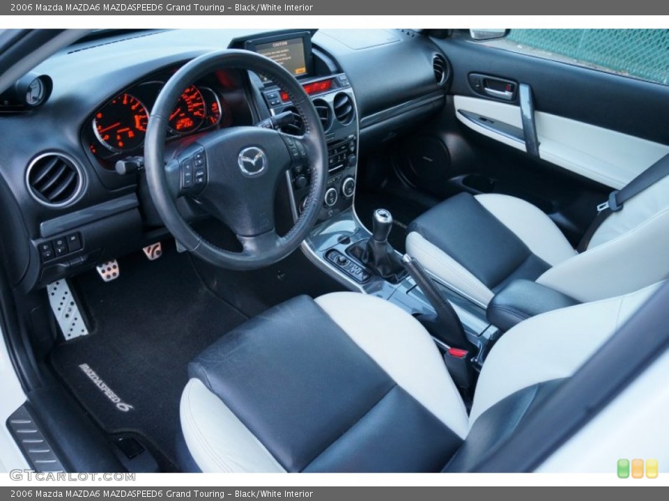 Black/White Interior Photo for the 2006 Mazda MAZDA6 MAZDASPEED6 Grand Touring #98329356