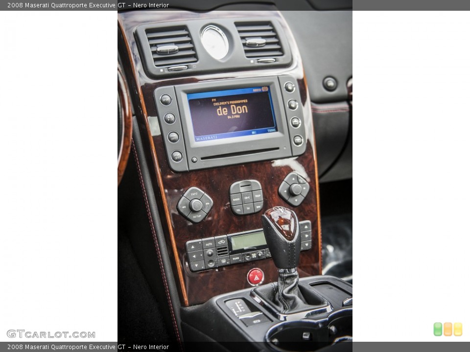 Nero Interior Controls for the 2008 Maserati Quattroporte Executive GT #98343132