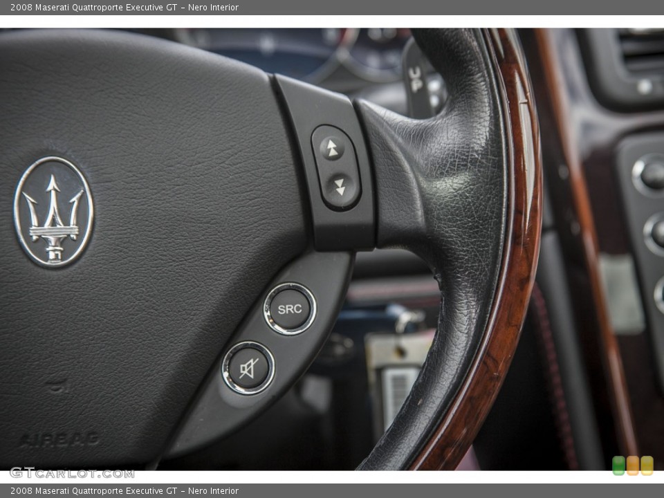 Nero Interior Controls for the 2008 Maserati Quattroporte Executive GT #98343492