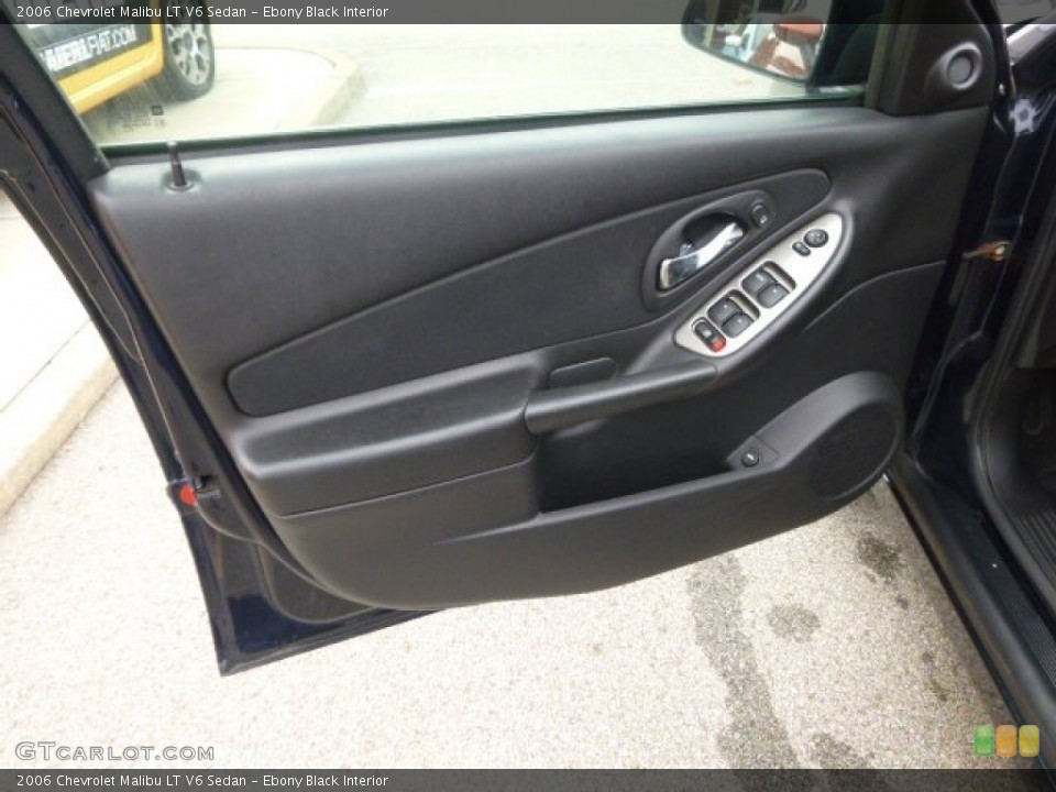 Ebony Black Interior Door Panel for the 2006 Chevrolet Malibu LT V6 Sedan #98370675