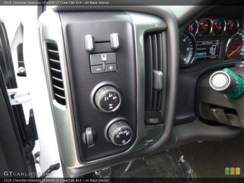 Jet Black Interior Controls for the 2015 Chevrolet Silverado 3500HD LT Crew Cab 4x4 #98373081