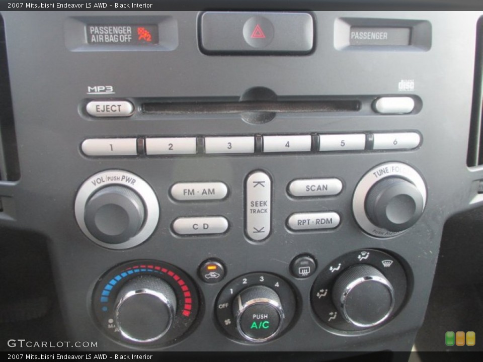 Black Interior Controls for the 2007 Mitsubishi Endeavor LS AWD #98380905