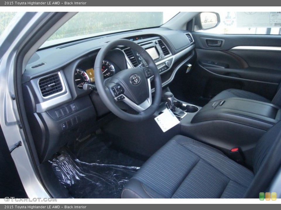 Black Interior Photo for the 2015 Toyota Highlander LE AWD #98445608