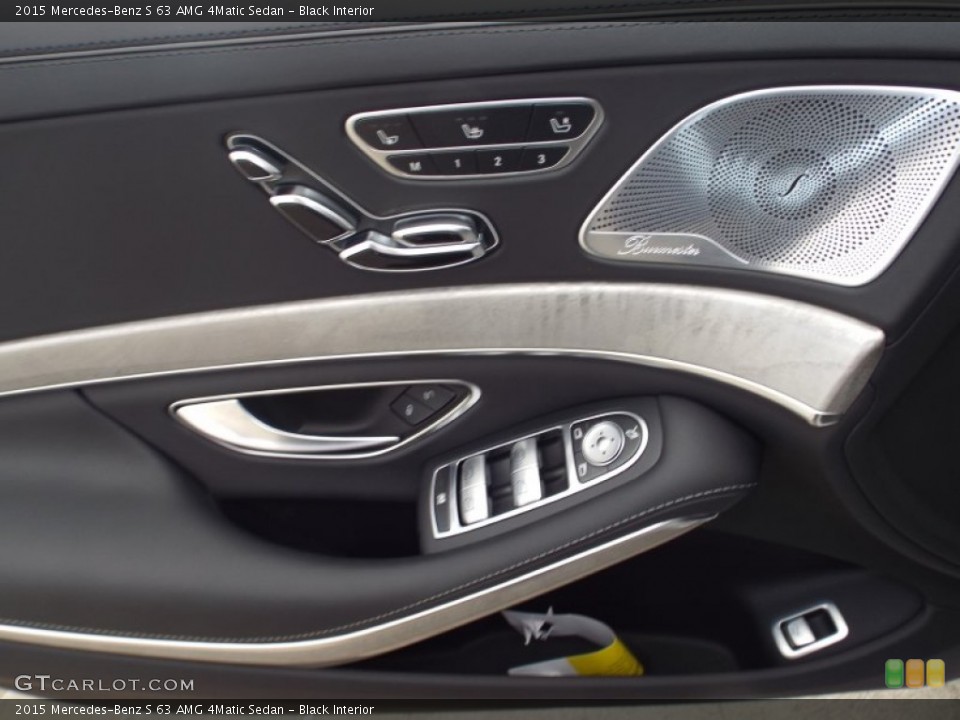 Black Interior Door Panel for the 2015 Mercedes-Benz S 63 AMG 4Matic Sedan #98447411