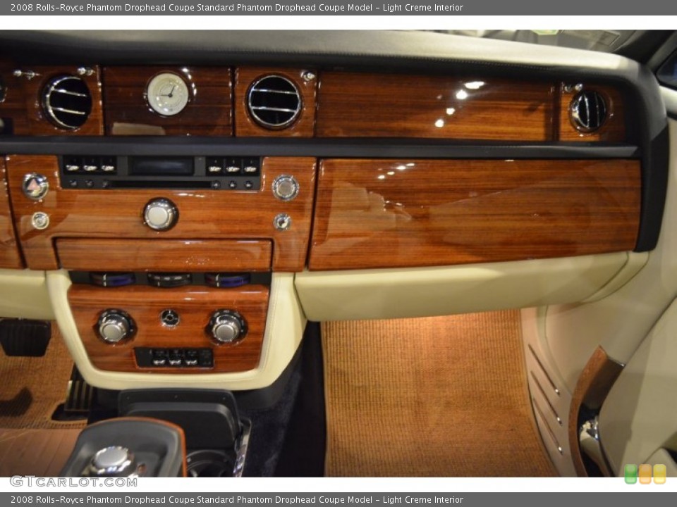 Light Creme Interior Dashboard for the 2008 Rolls-Royce Phantom Drophead Coupe  #98478126
