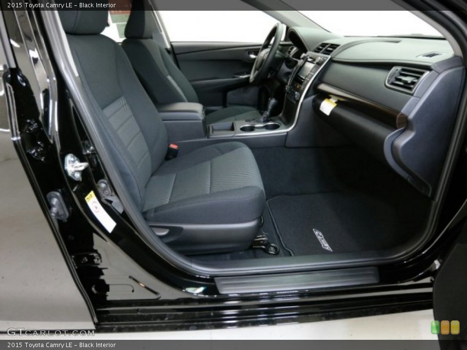 Black Interior Photo for the 2015 Toyota Camry LE #98487462