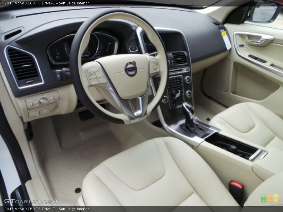 Soft Beige Interior Photo for the 2015 Volvo XC60 T5 Drive-E #98508974
